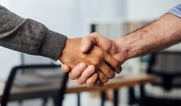 How to Connect with Major Donors: 5 Tips for Nonprofits
